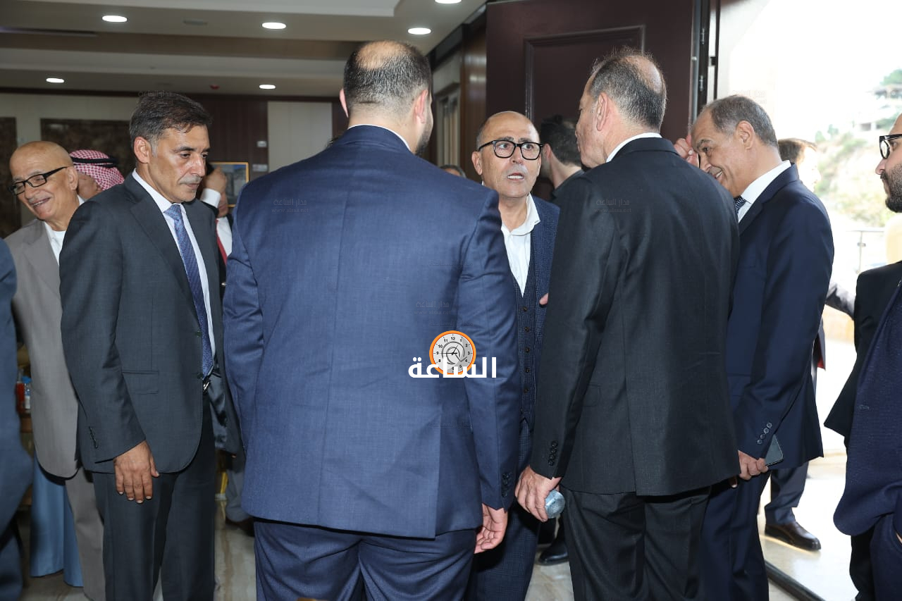 Madar Al-Saa Images 0.11429226402241865