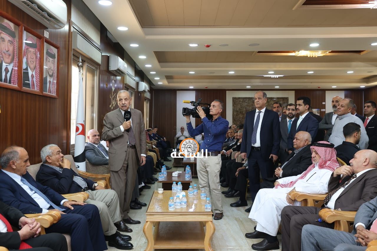 Madar Al-Saa Images 0.40669351780128105