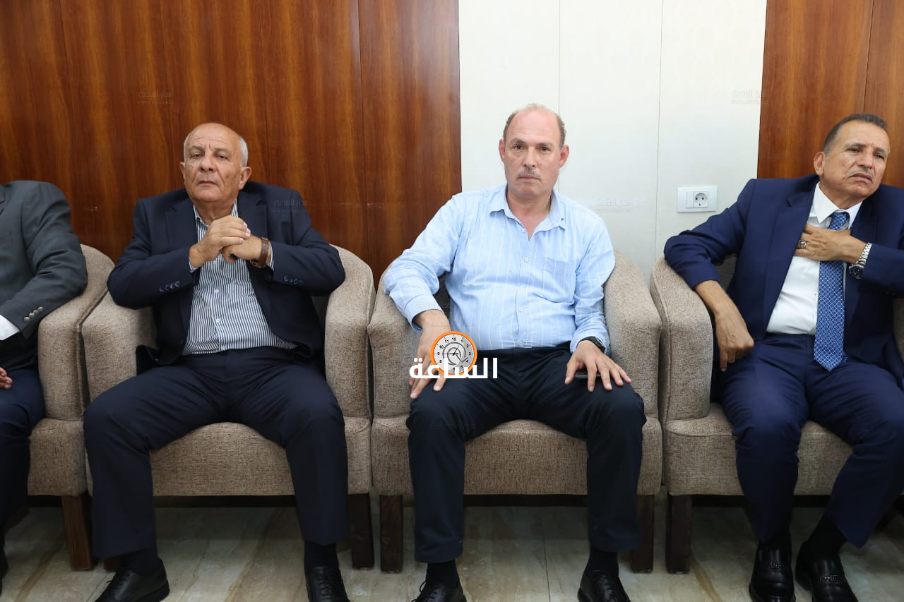 Madar Al-Saa Images 0.16763364507282308