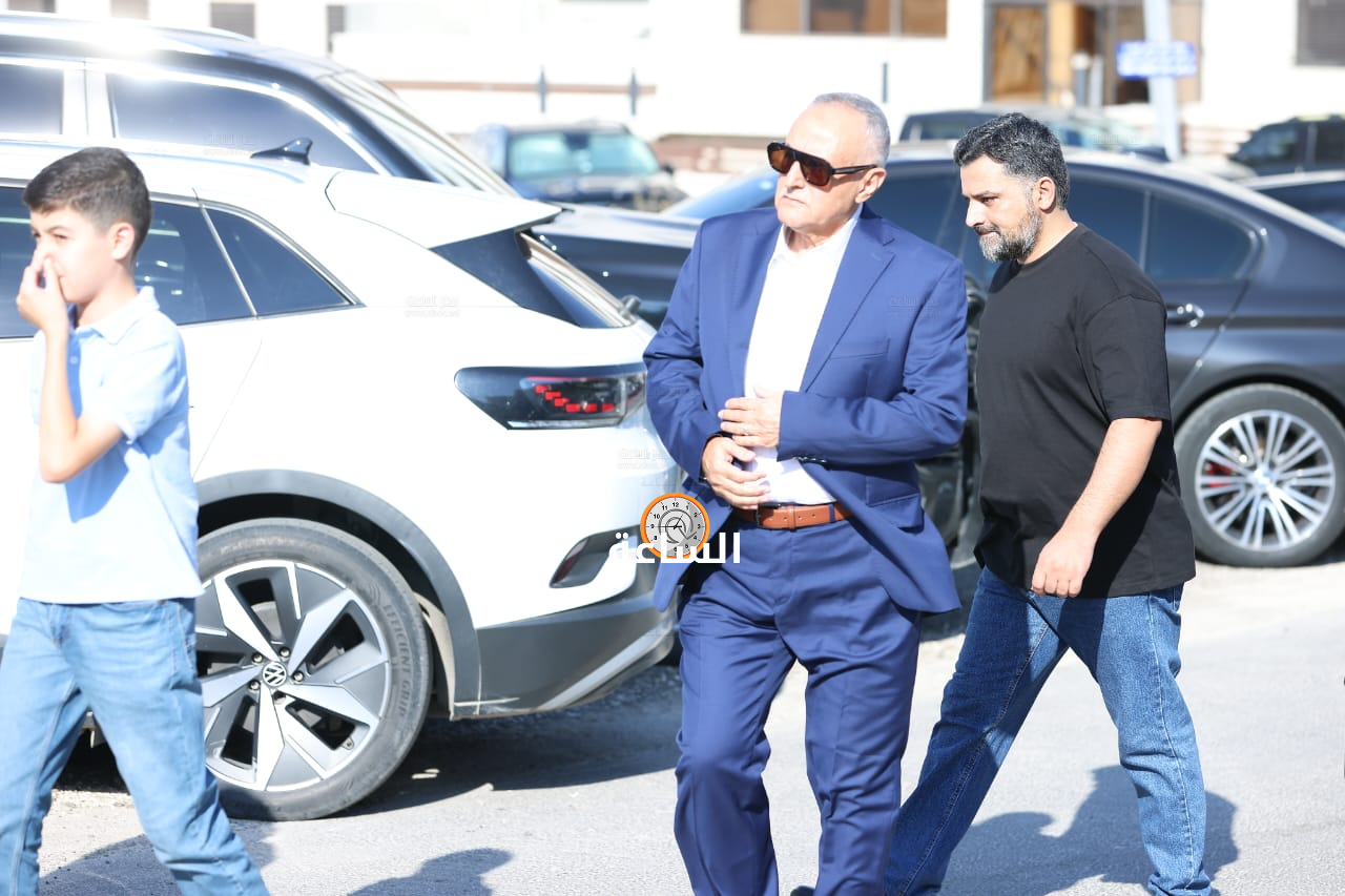 Madar Al-Saa Images 0.3812594622799924