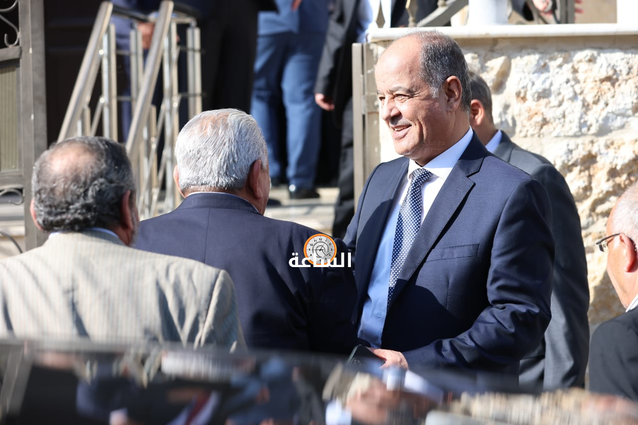 Madar Al-Saa Images 0.9513672670913947
