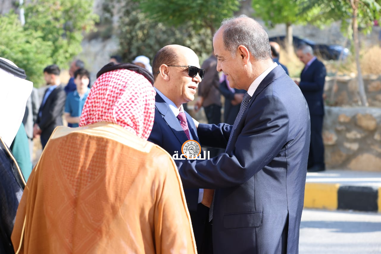 Madar Al-Saa Images 0.2649204798720135