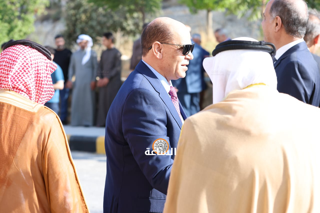 Madar Al-Saa Images 0.6548992021567432
