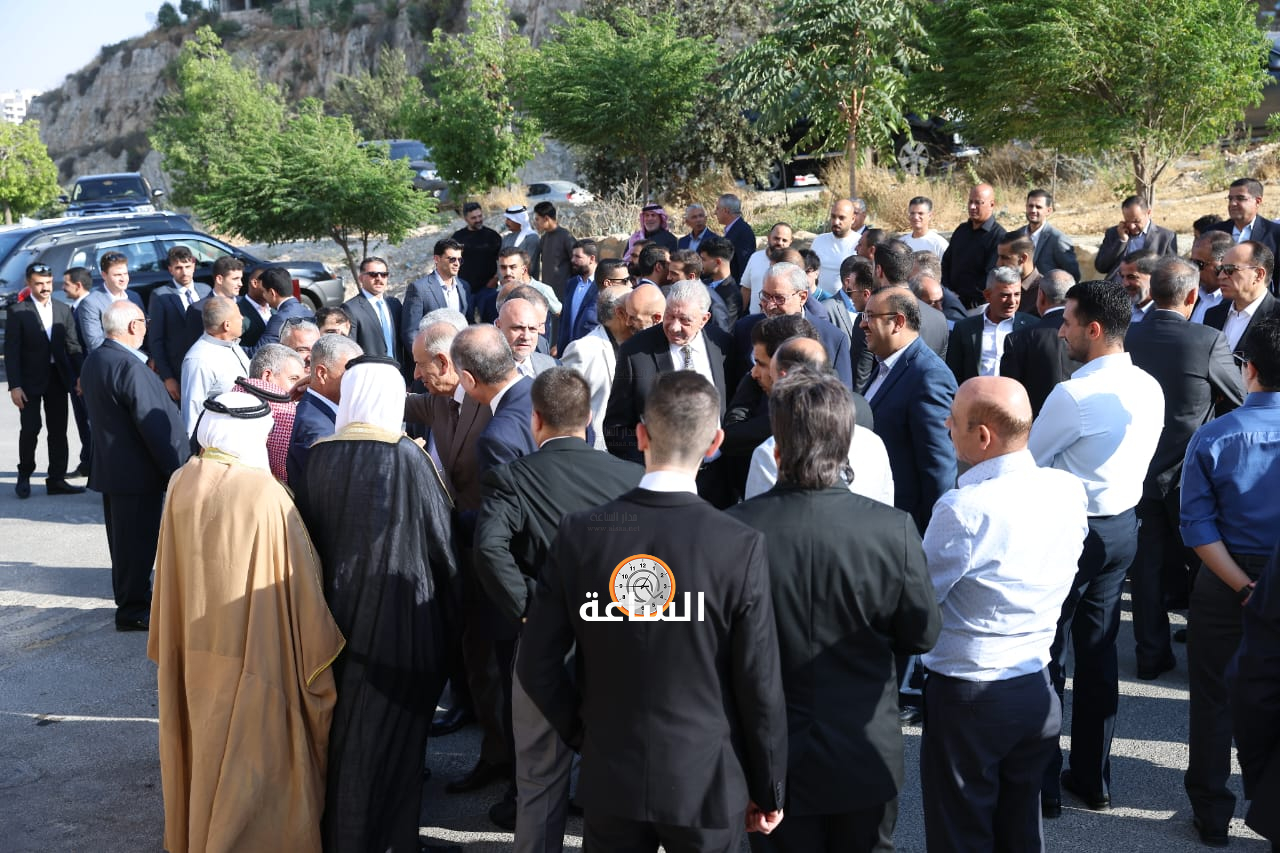 Madar Al-Saa Images 0.376726922242431