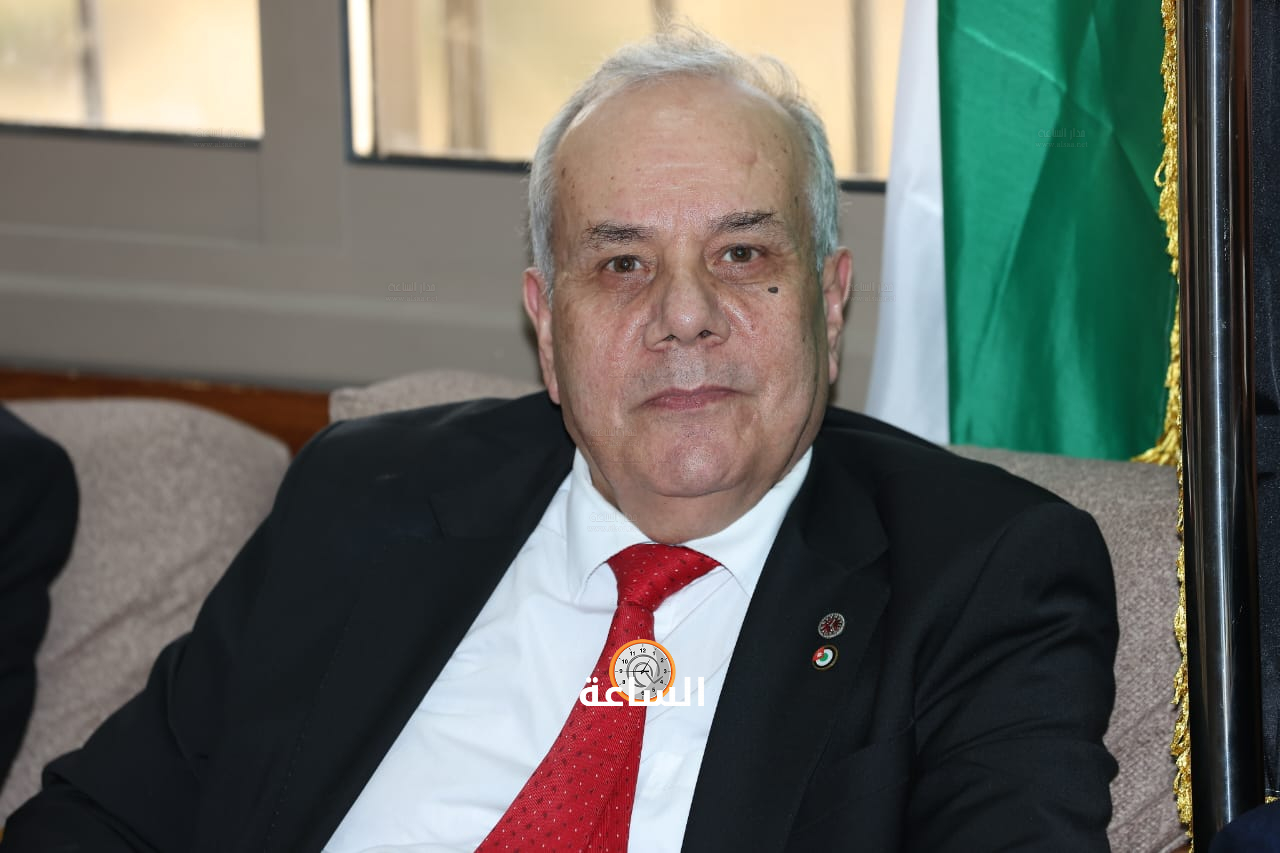 Madar Al-Saa Images 0.5659865892744881