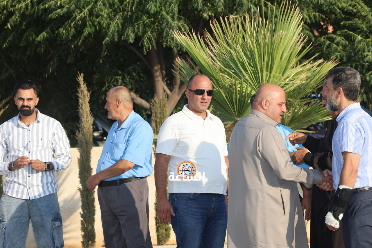 Madar Al-Saa Images 0.031966089858028957