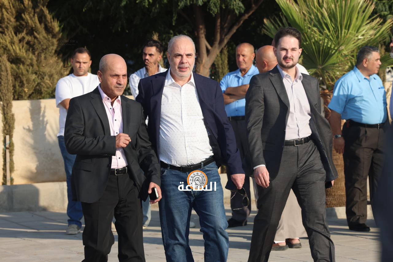 Madar Al-Saa Images 0.6030253830596024