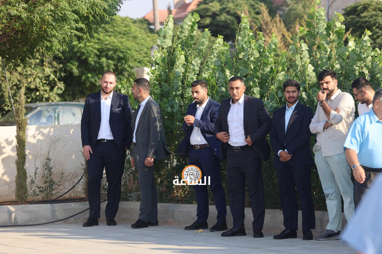 Madar Al-Saa Images 0.3555529775954609