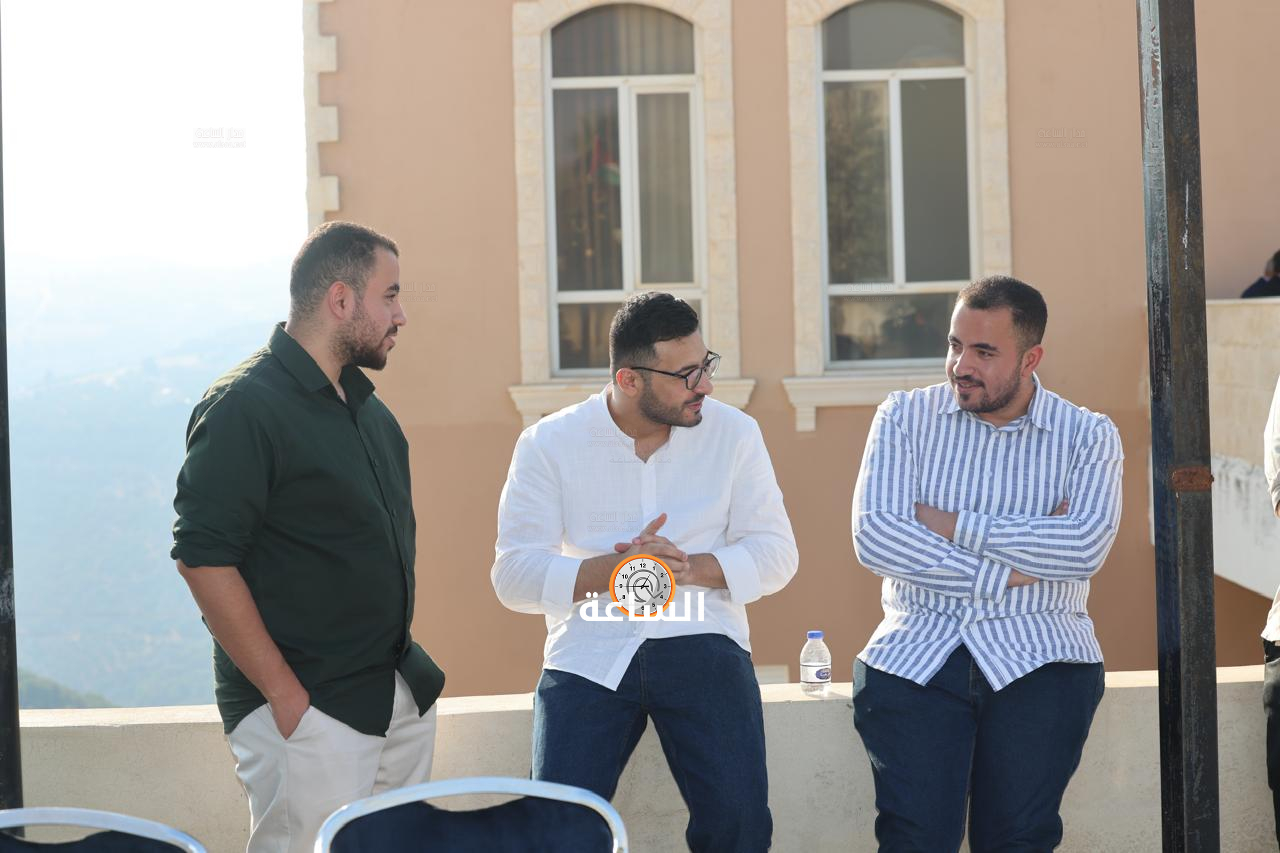 Madar Al-Saa Images 0.649801540330818