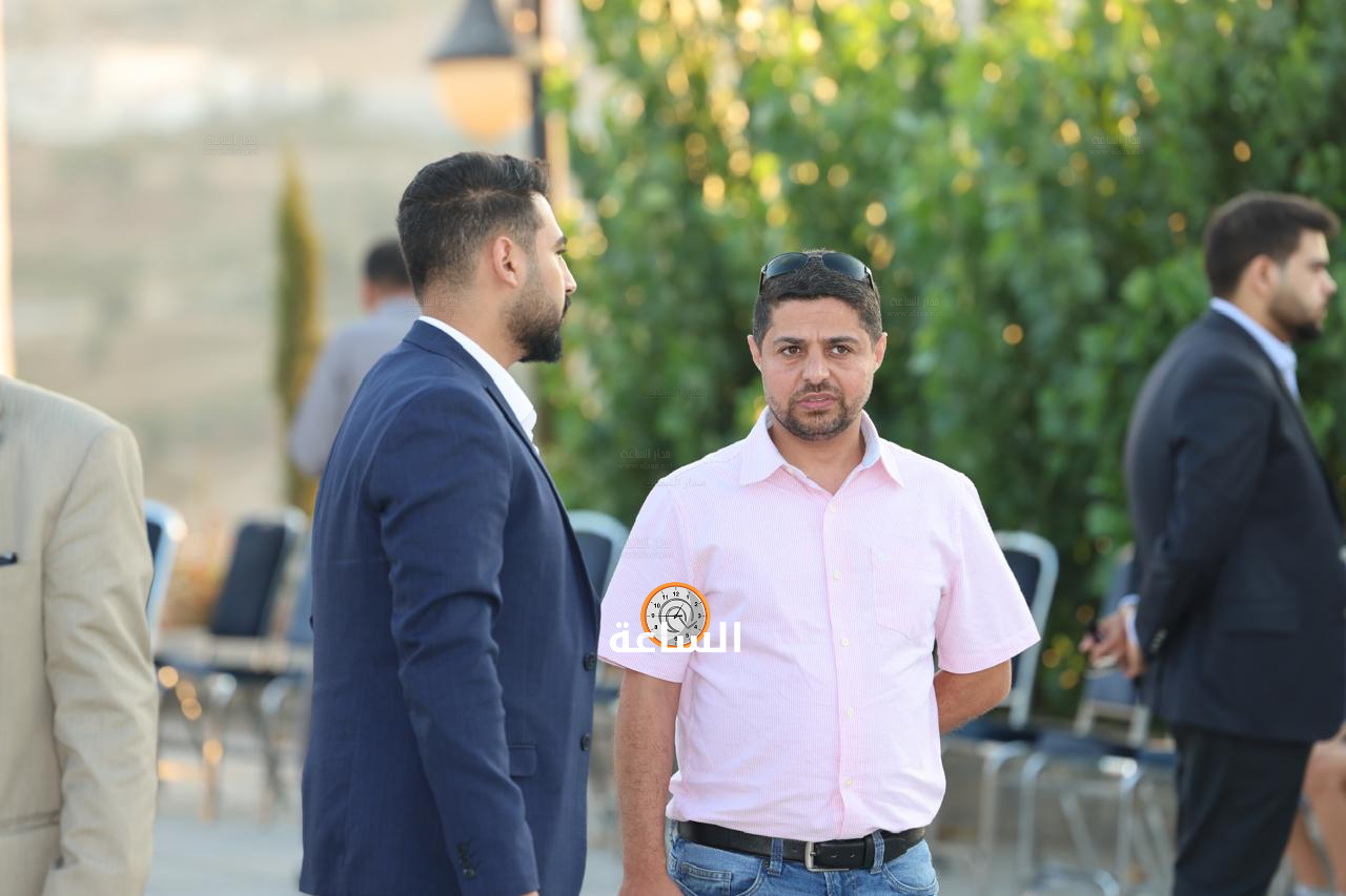 Madar Al-Saa Images 0.3081603356910716