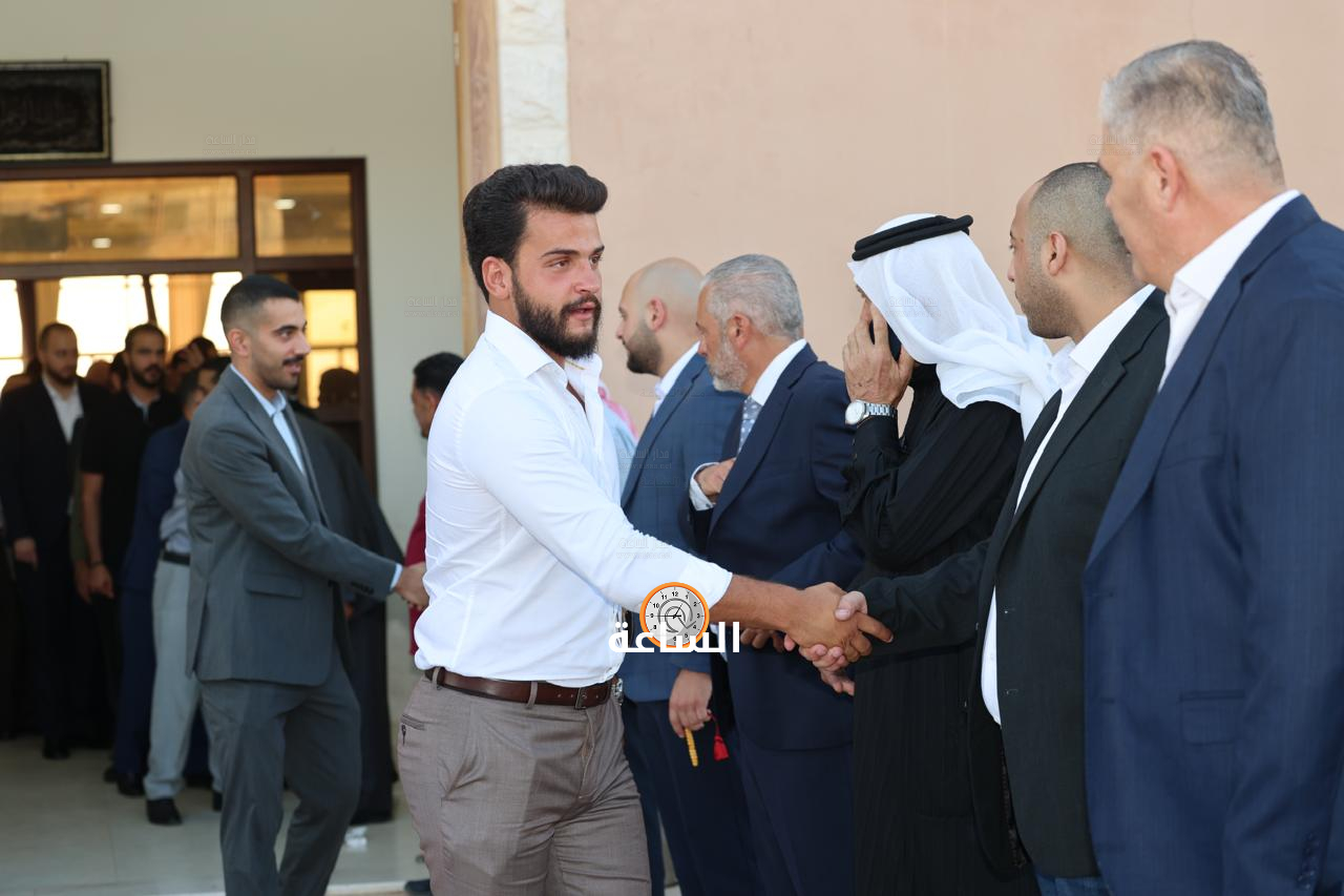 Madar Al-Saa Images 0.14746567430001023