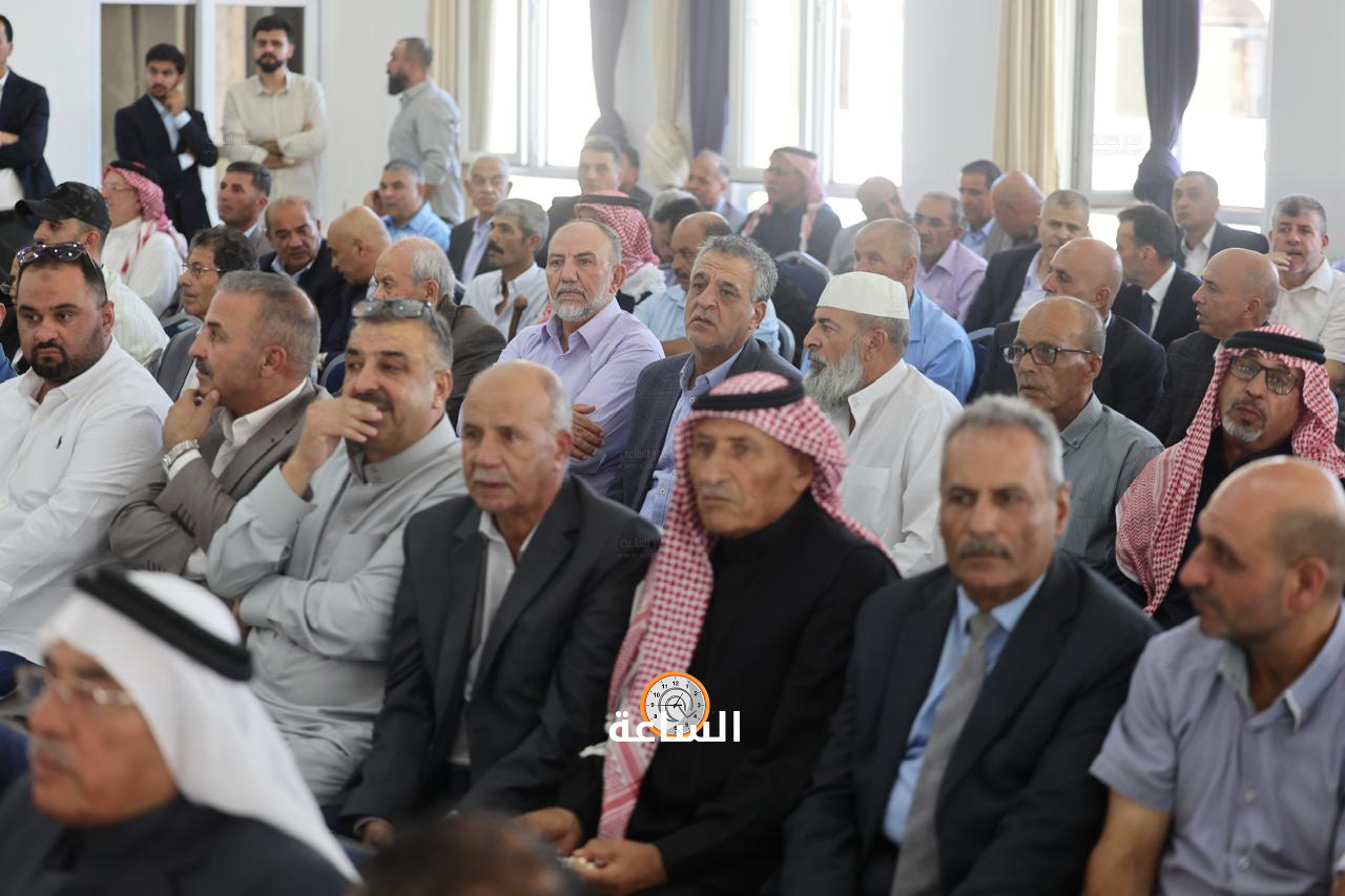 Madar Al-Saa Images 0.42259374229331415