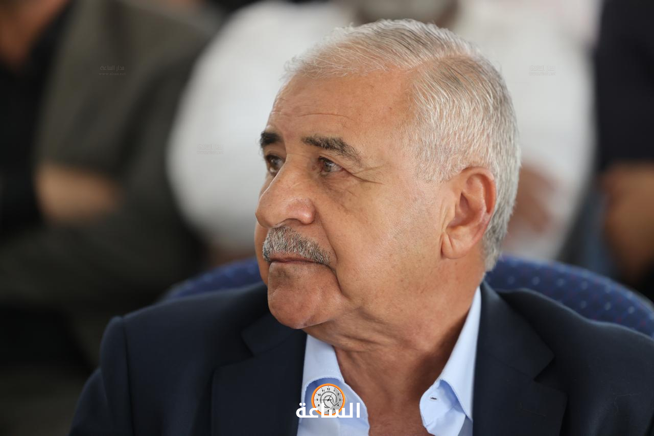 Madar Al-Saa Images 0.7398425173682345