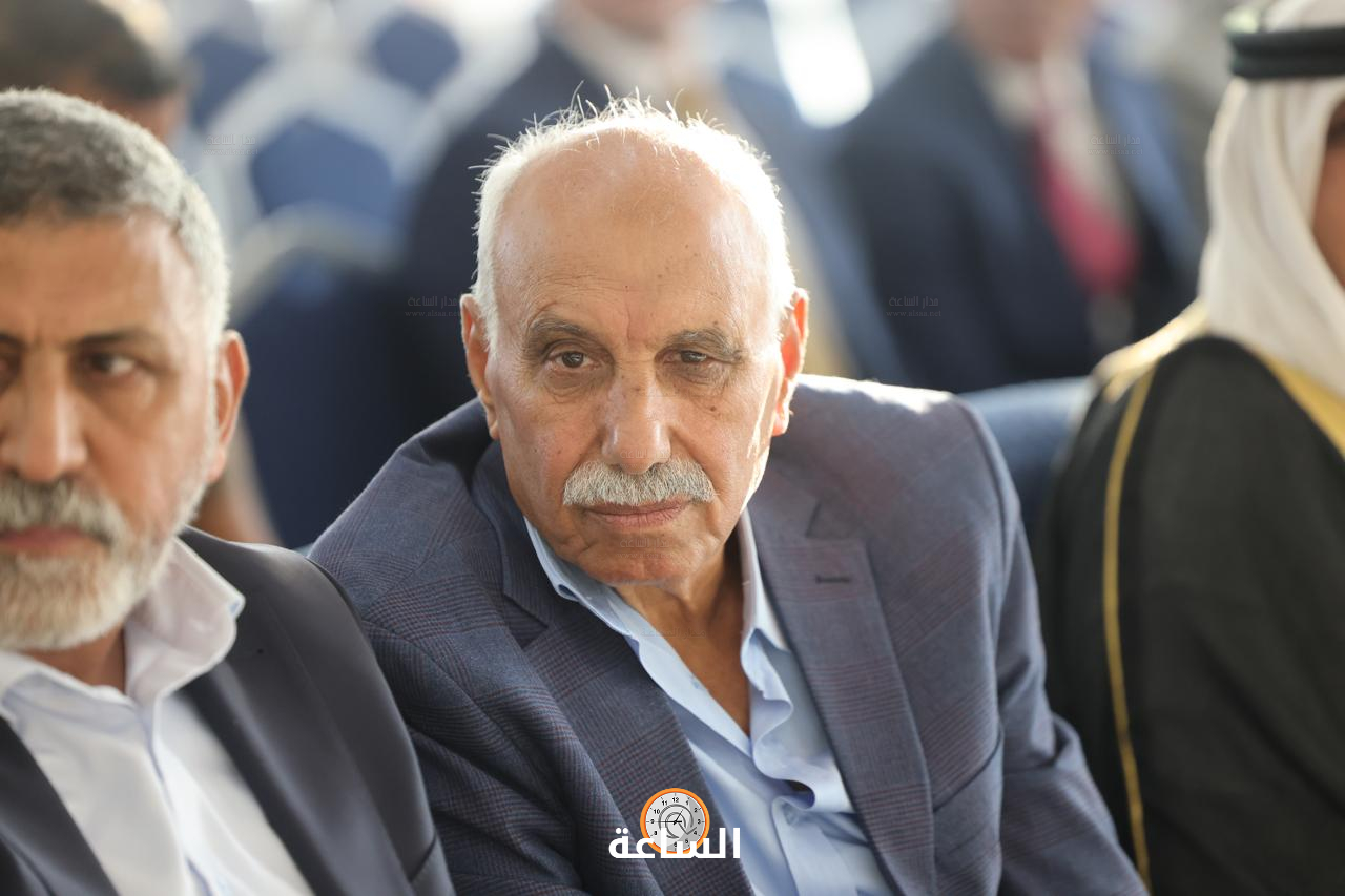 Madar Al-Saa Images 0.004148143391353276