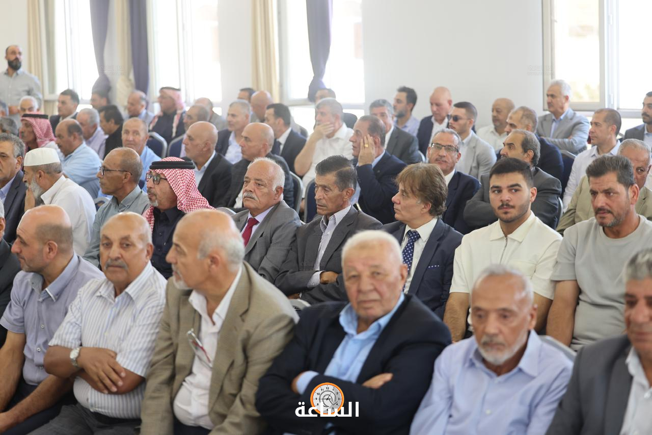 Madar Al-Saa Images 0.4224005101268601