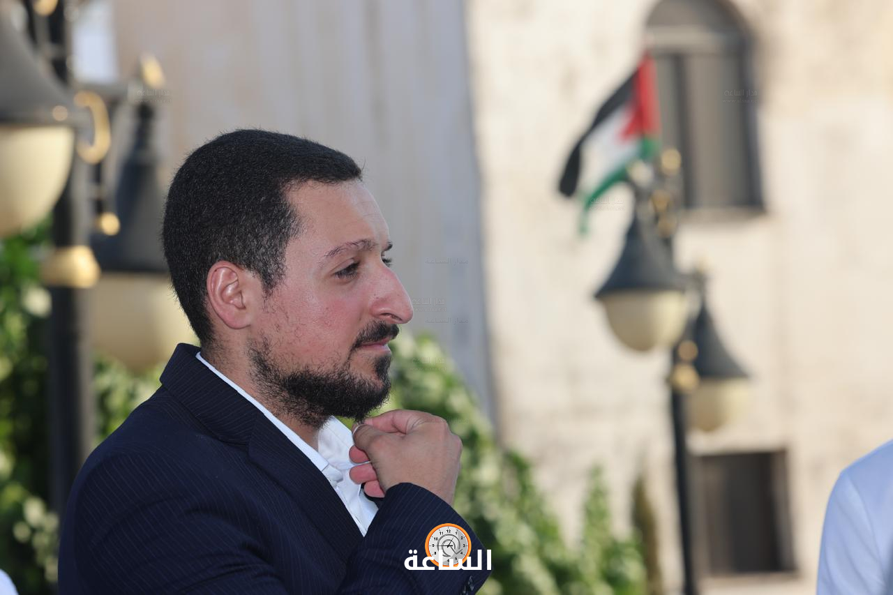 Madar Al-Saa Images 0.104309758498208