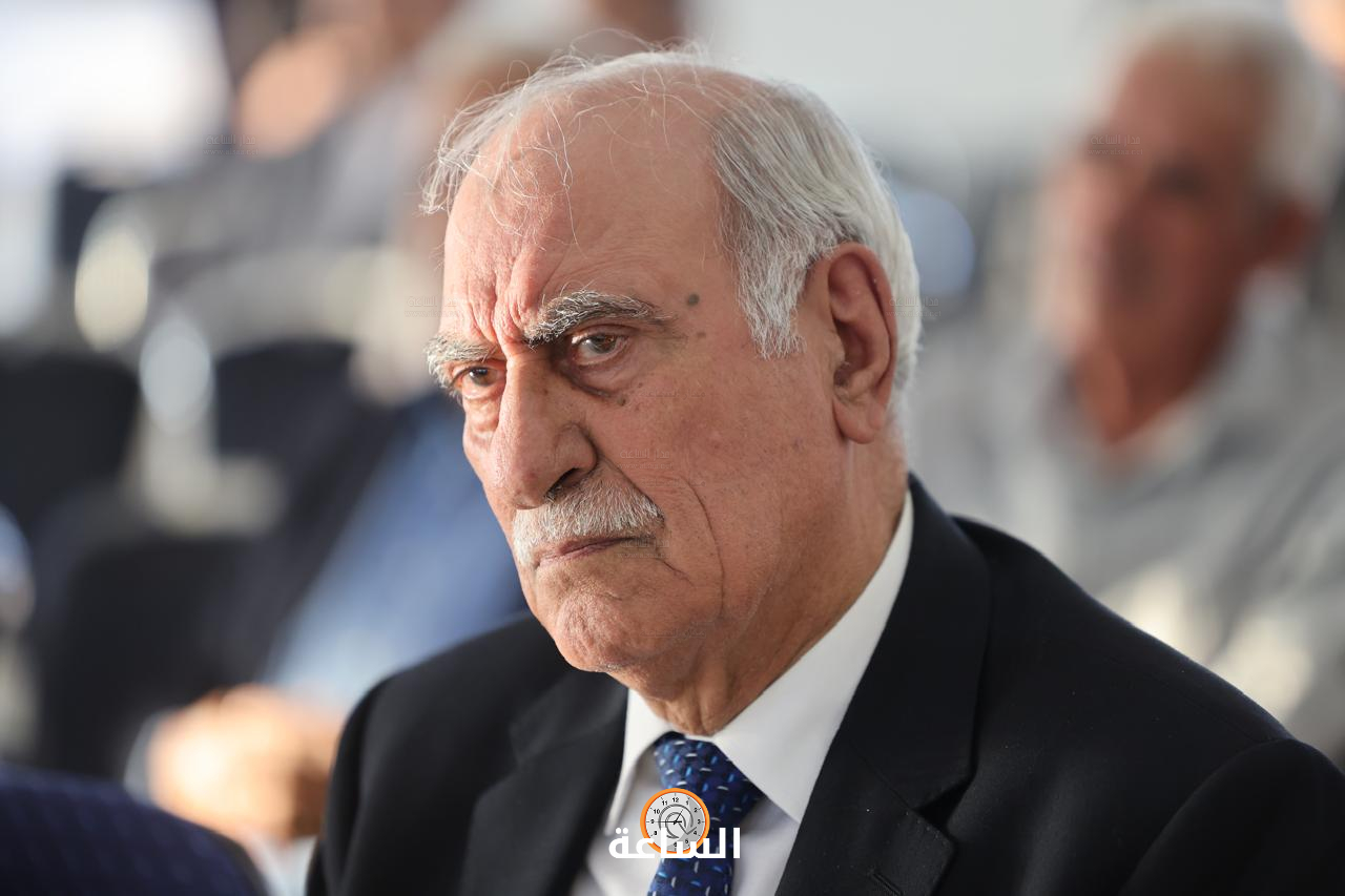 Madar Al-Saa Images 0.4502574639889082