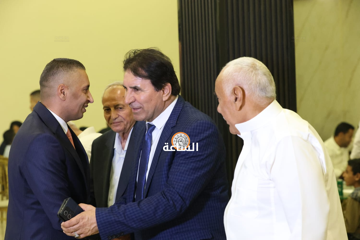 Madar Al-Saa Images 0.9166958568313084