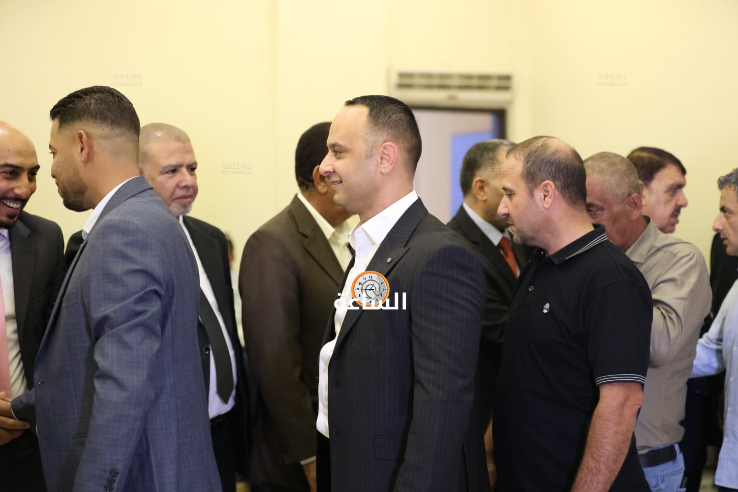 Madar Al-Saa Images 0.16029343619990133