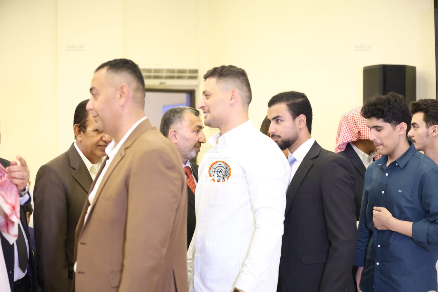 Madar Al-Saa Images 0.26340770178434536