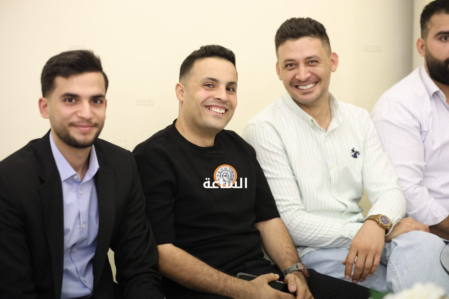 Madar Al-Saa Images 0.8104418563562865