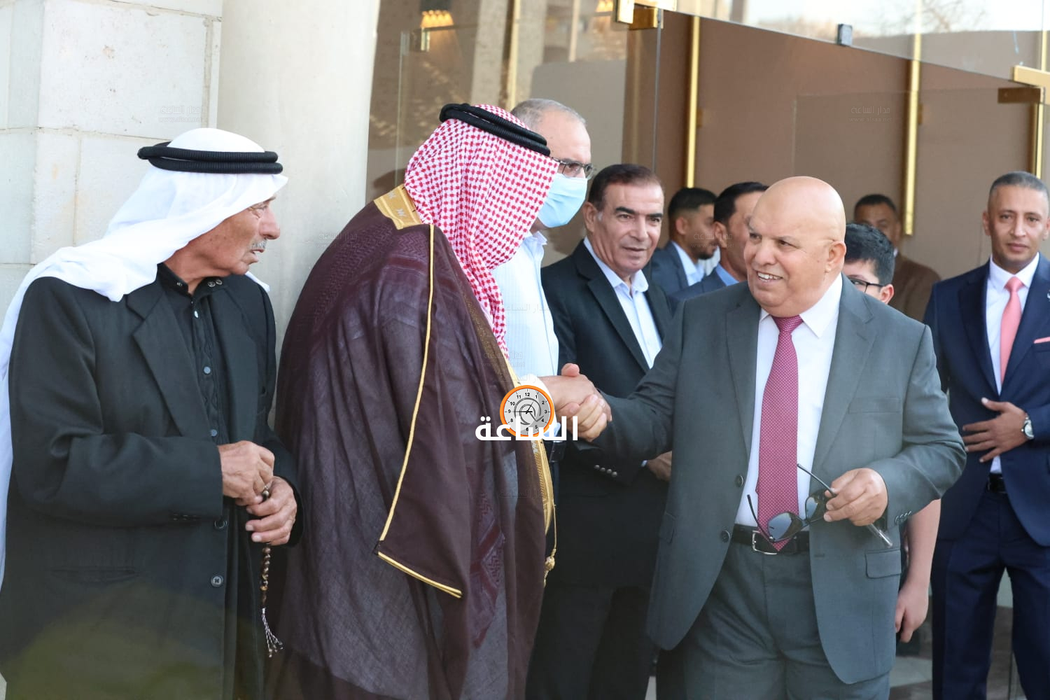 Madar Al-Saa Images 0.7219113430760055