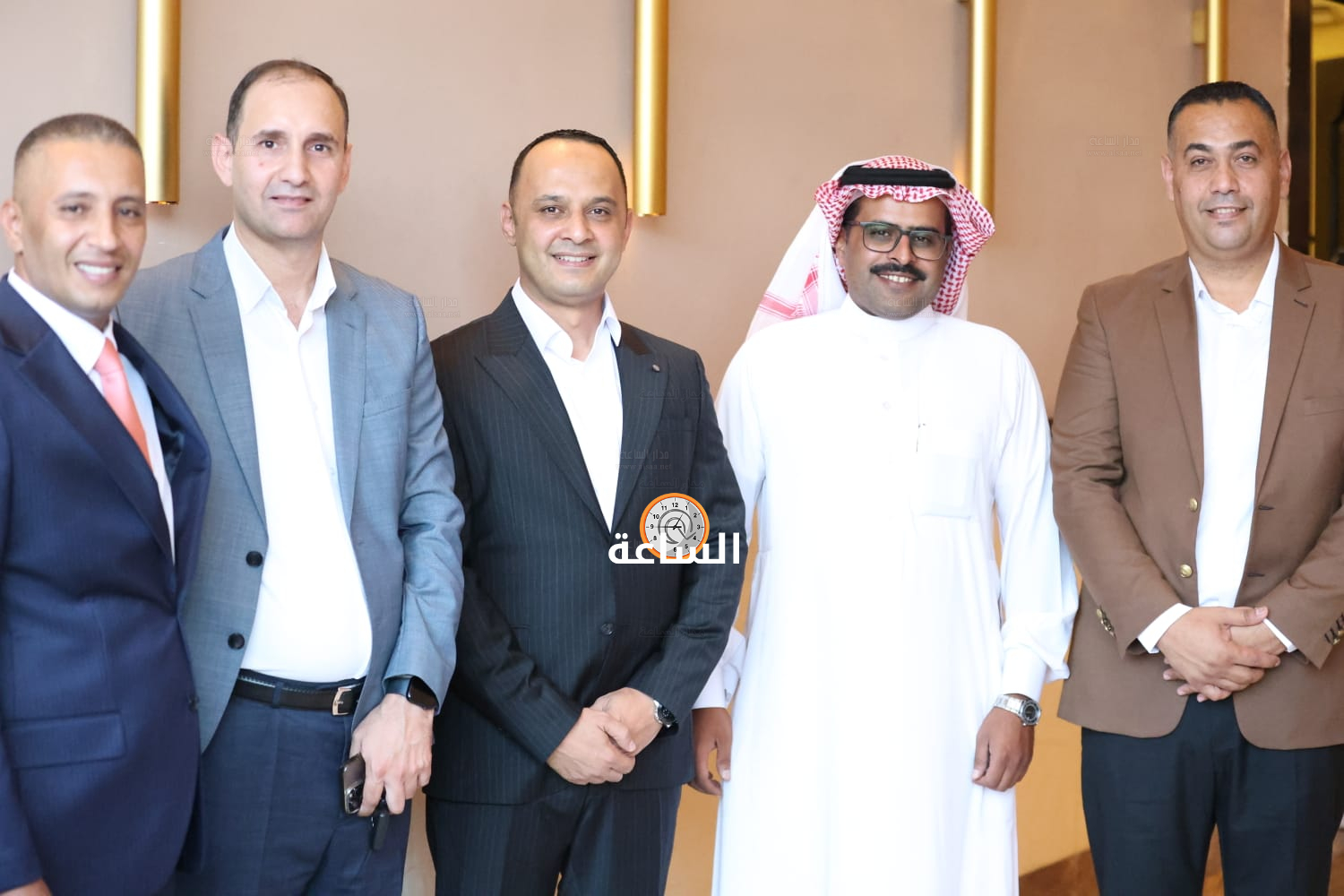 Madar Al-Saa Images 0.5866403531203855