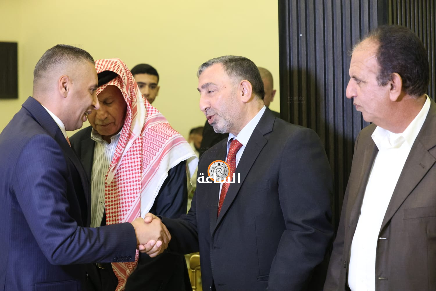 Madar Al-Saa Images 0.9634628327799827