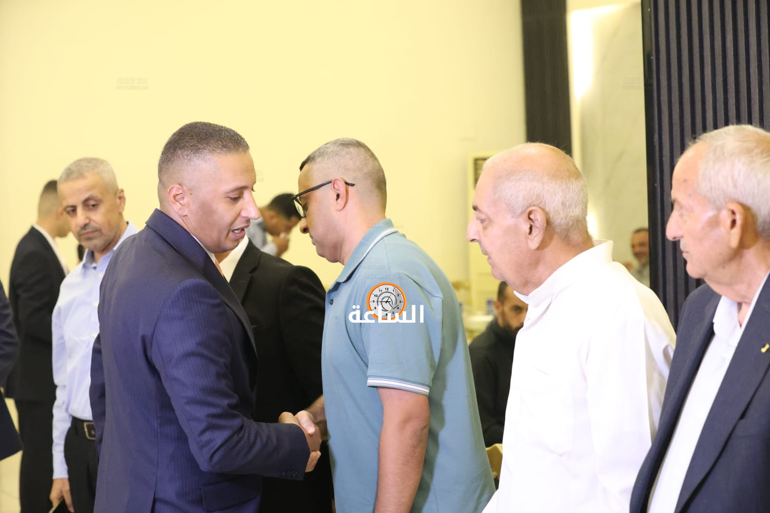 Madar Al-Saa Images 0.3907371564441767