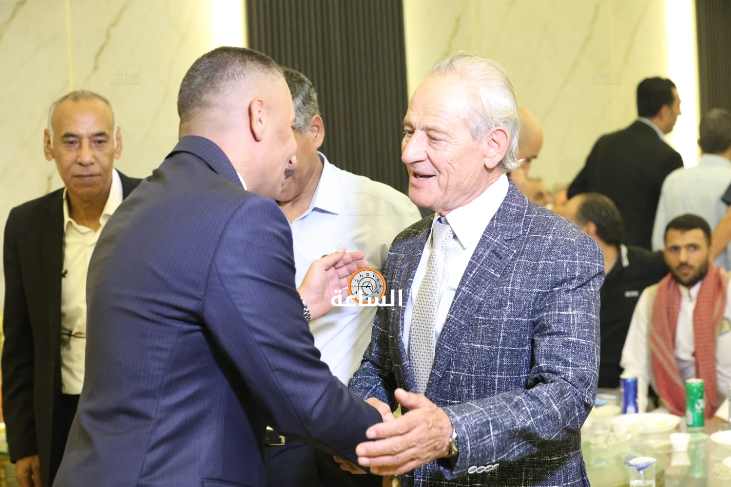 Madar Al-Saa Images 0.6839848491274504