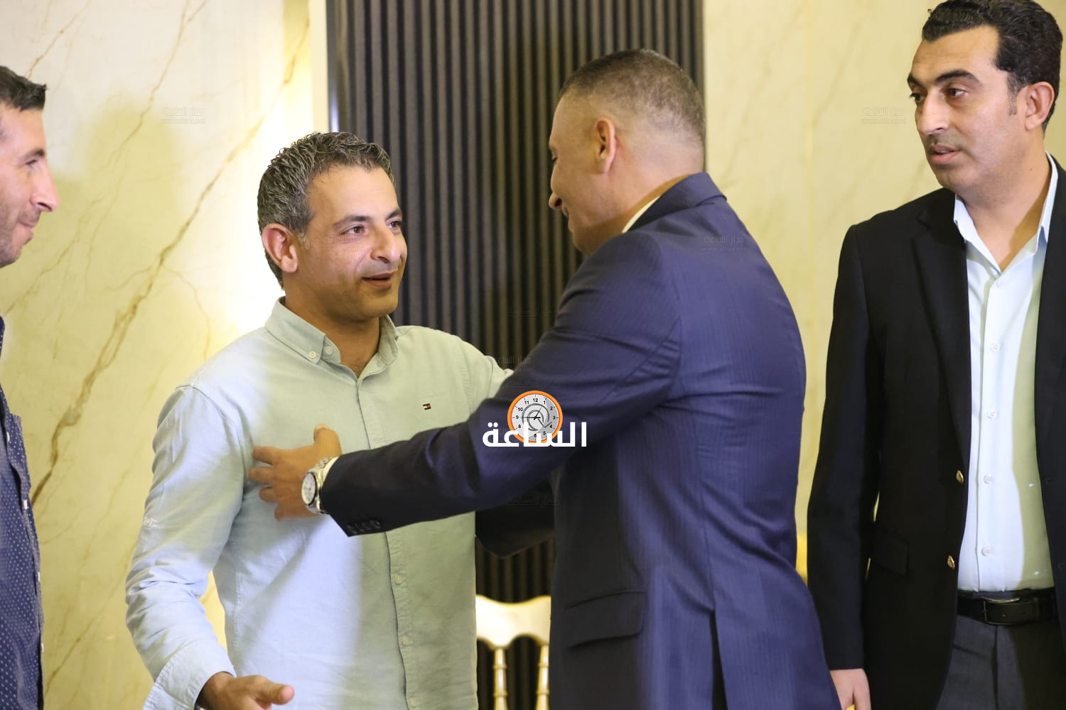 Madar Al-Saa Images 0.2810111432000817