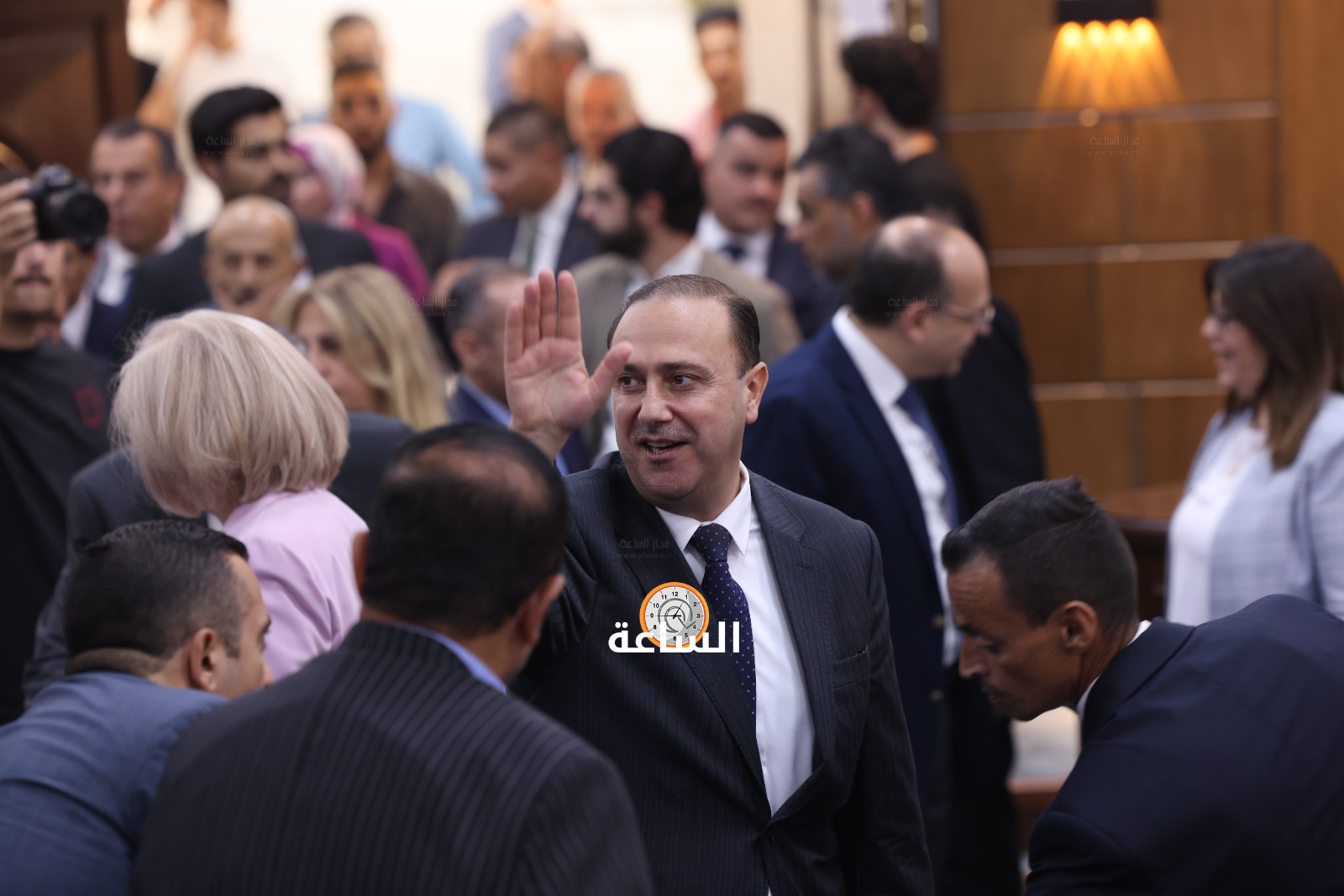 Madar Al-Saa Images 0.7844615290902098