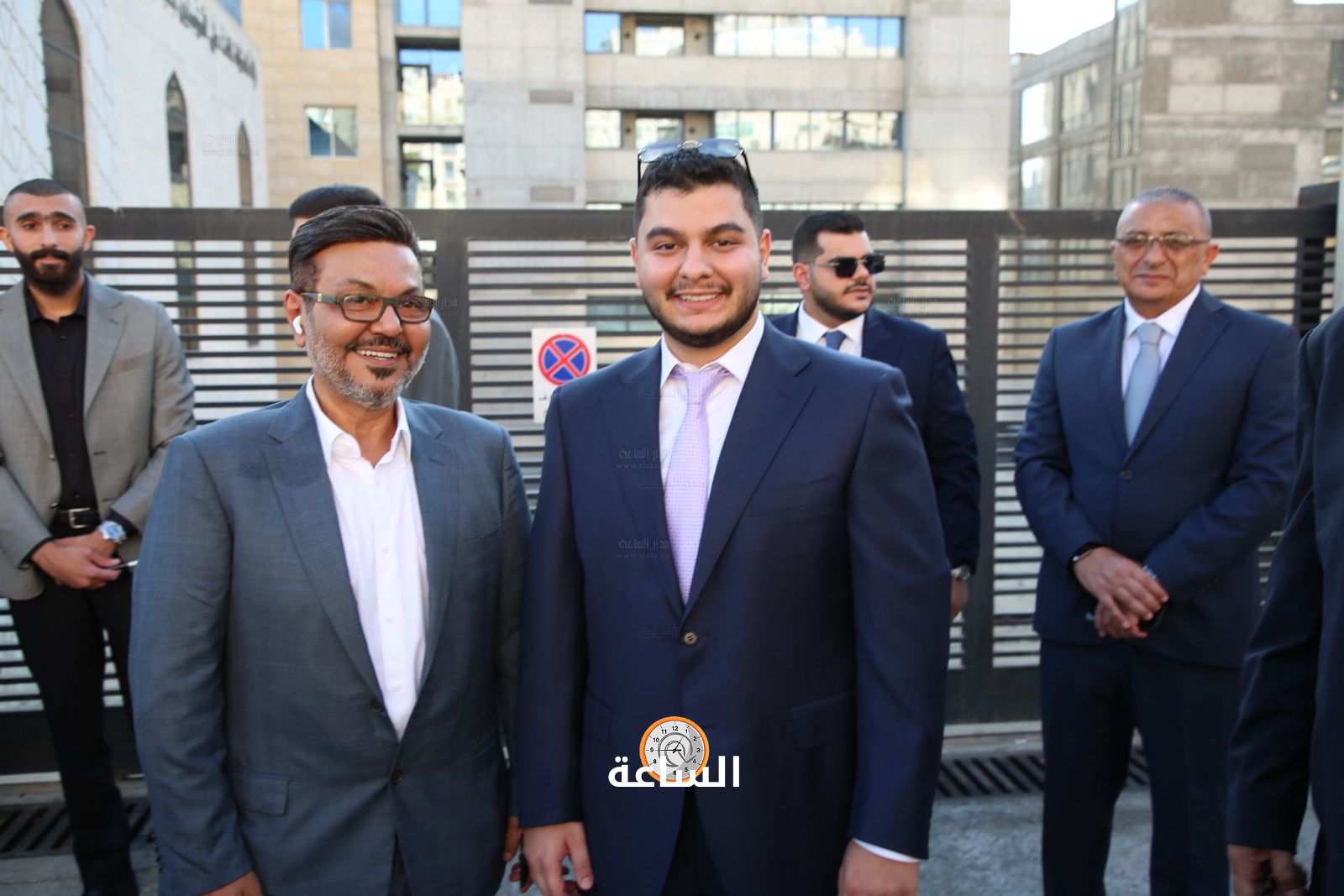 Madar Al-Saa Images 0.5761607914214573