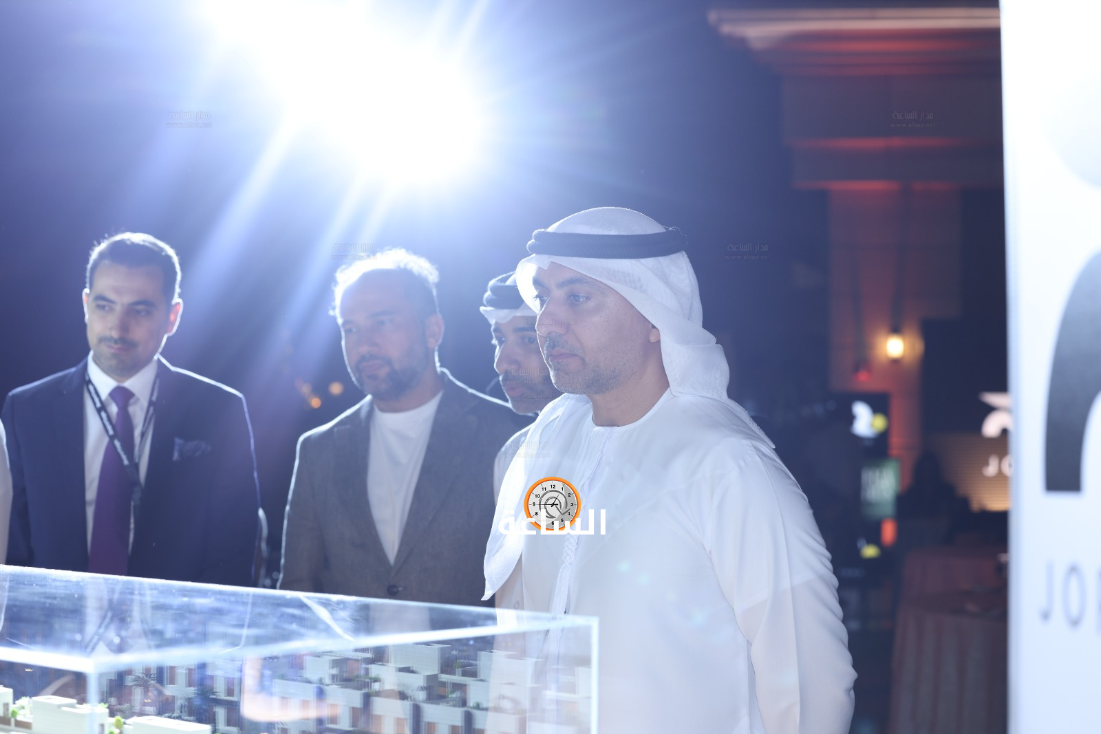 Madar Al-Saa Images 0.3217831610134101