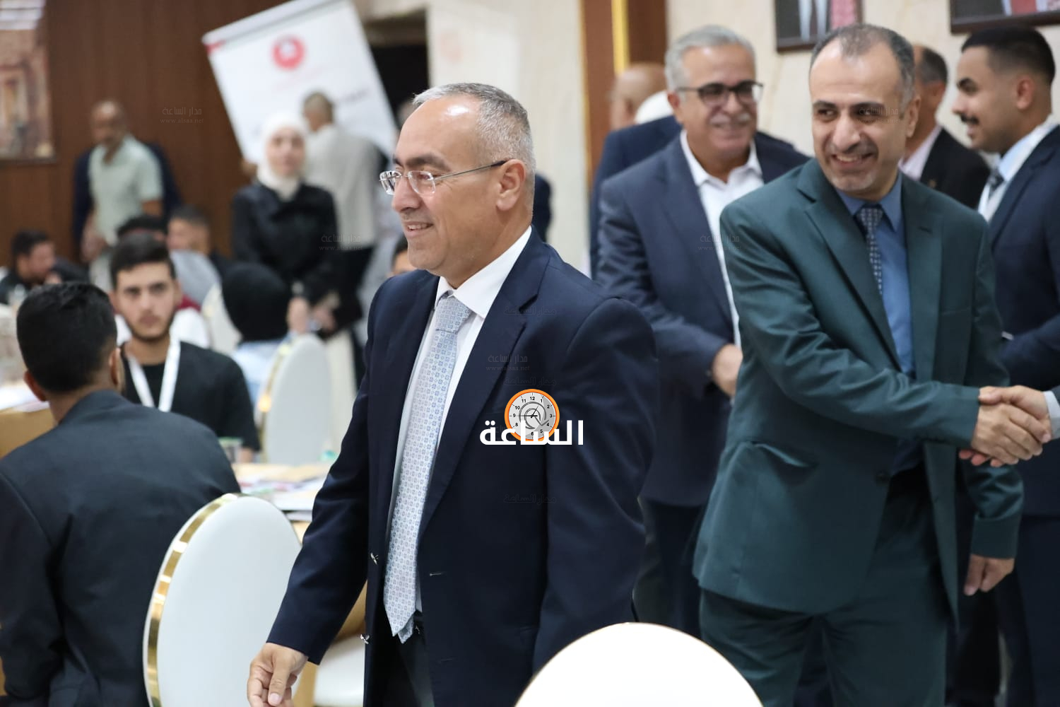 Madar Al-Saa Images 0.4796479399322058