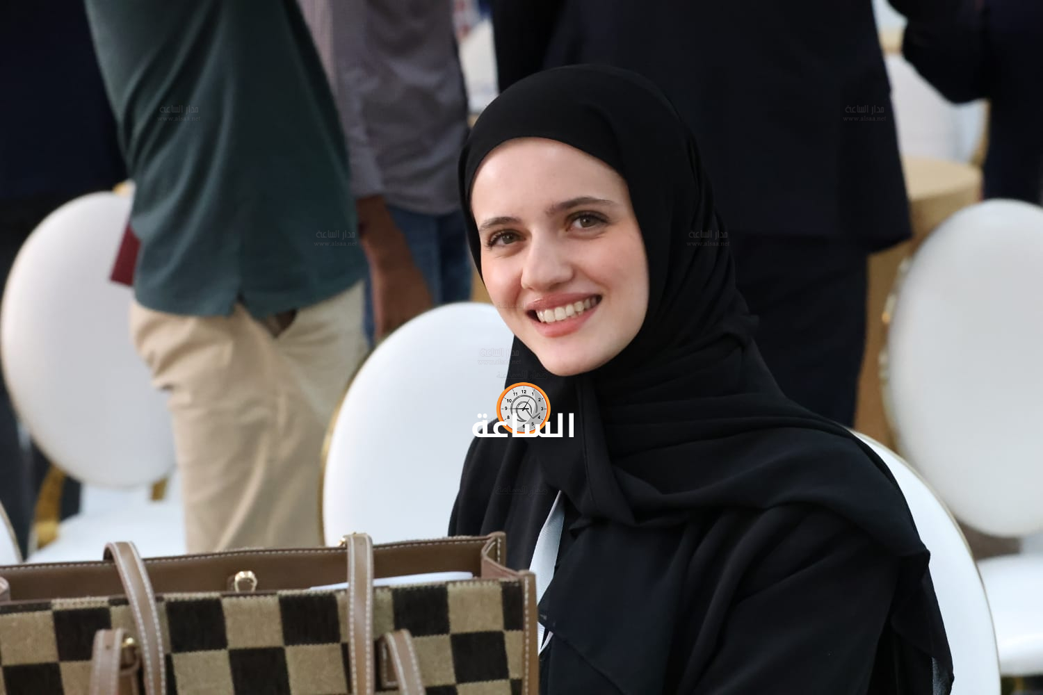 Madar Al-Saa Images 0.1537995404003234