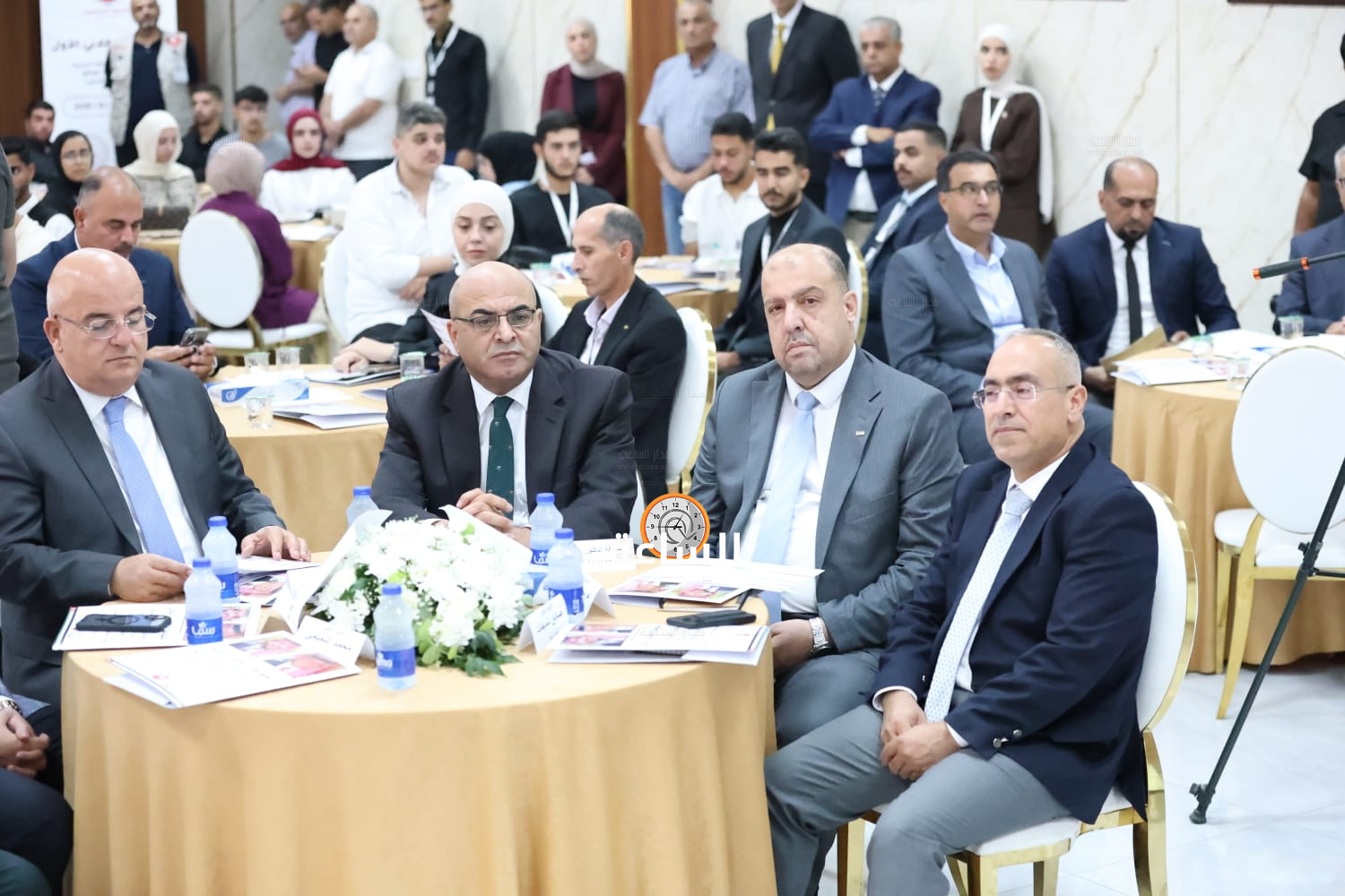 Madar Al-Saa Images 0.12606680712166274