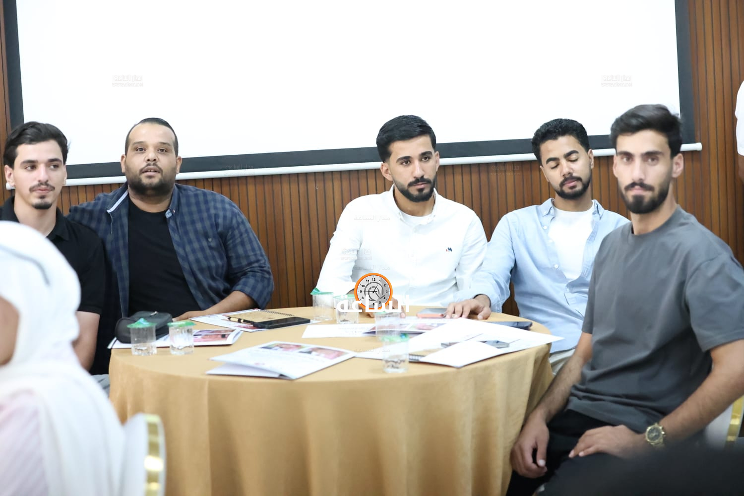 Madar Al-Saa Images 0.258074434412498