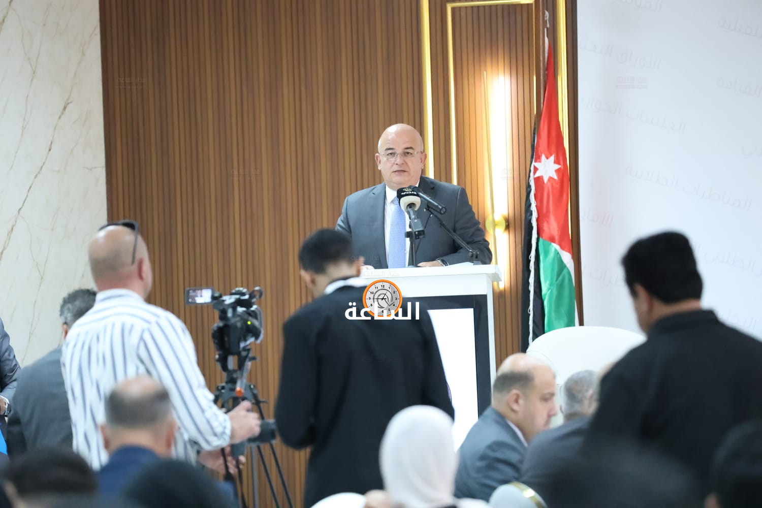 Madar Al-Saa Images 0.6859507164257891