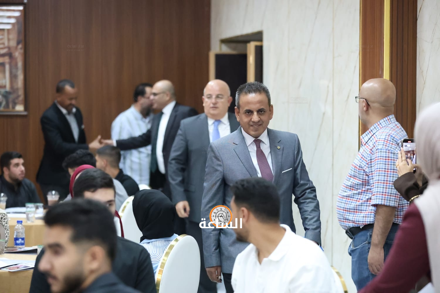 Madar Al-Saa Images 0.9322109091290015