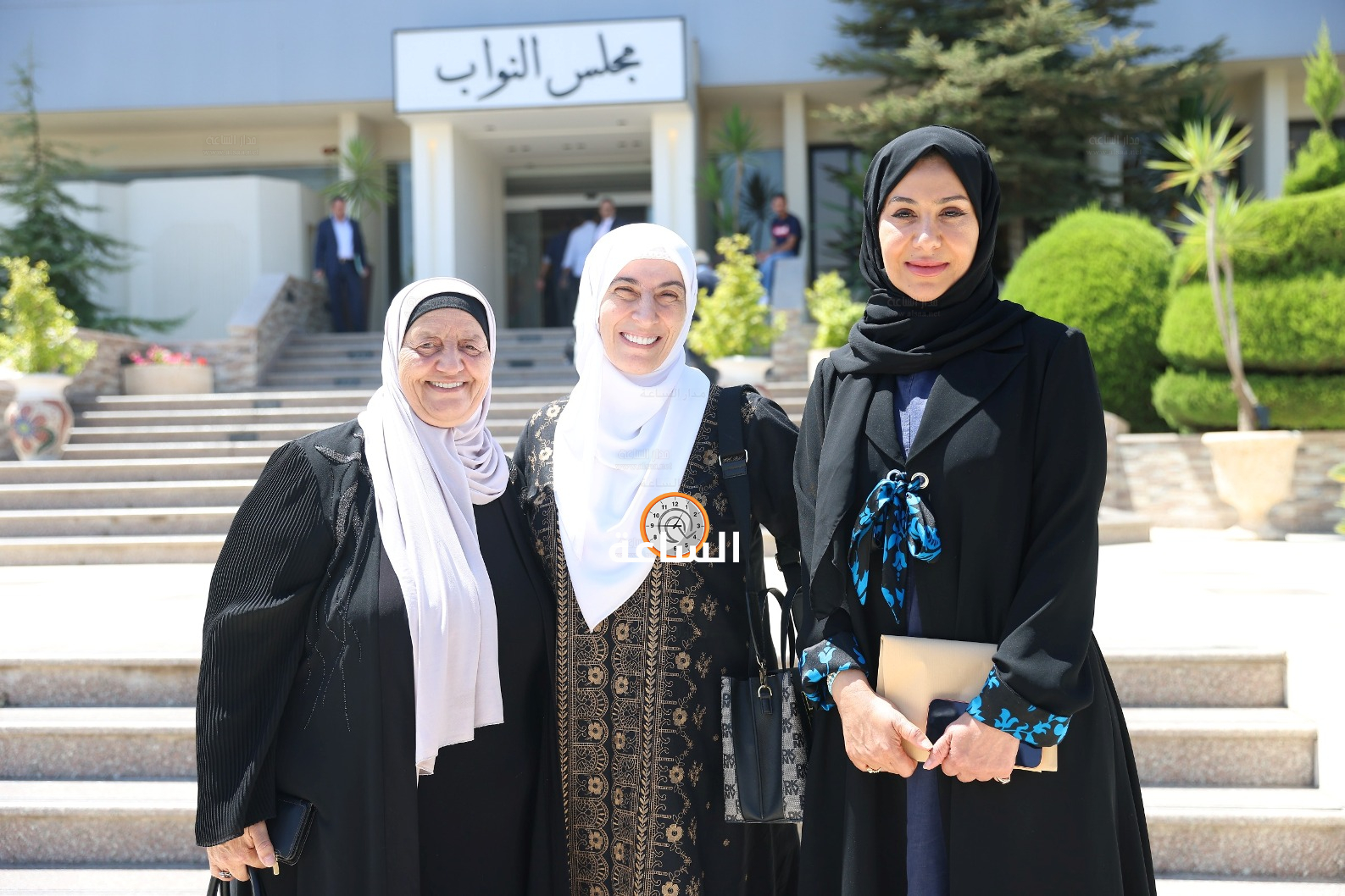 Madar Al-Saa Images 0.7908755077780585
