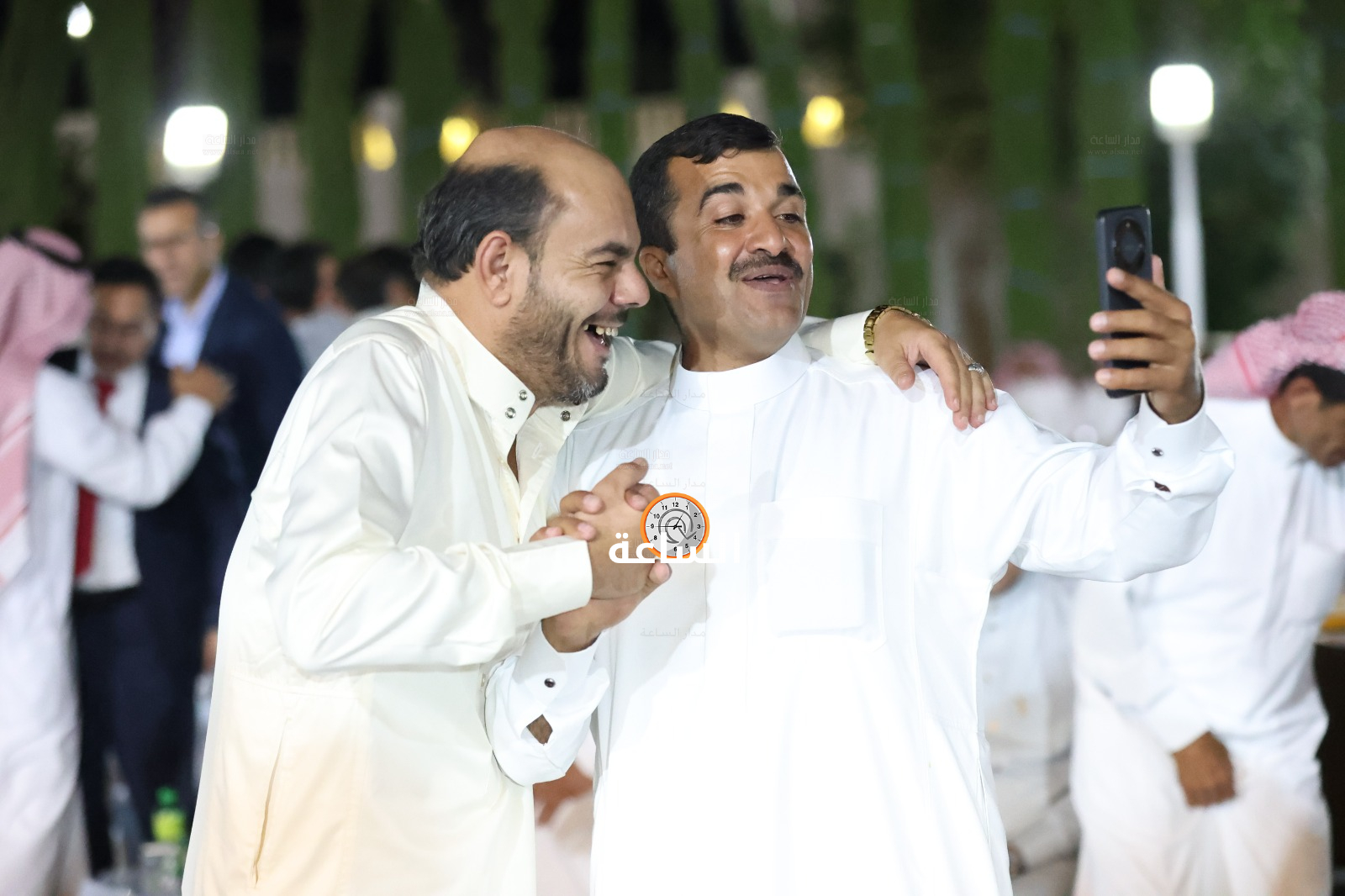 Madar Al-Saa Images 0.48684273146070745