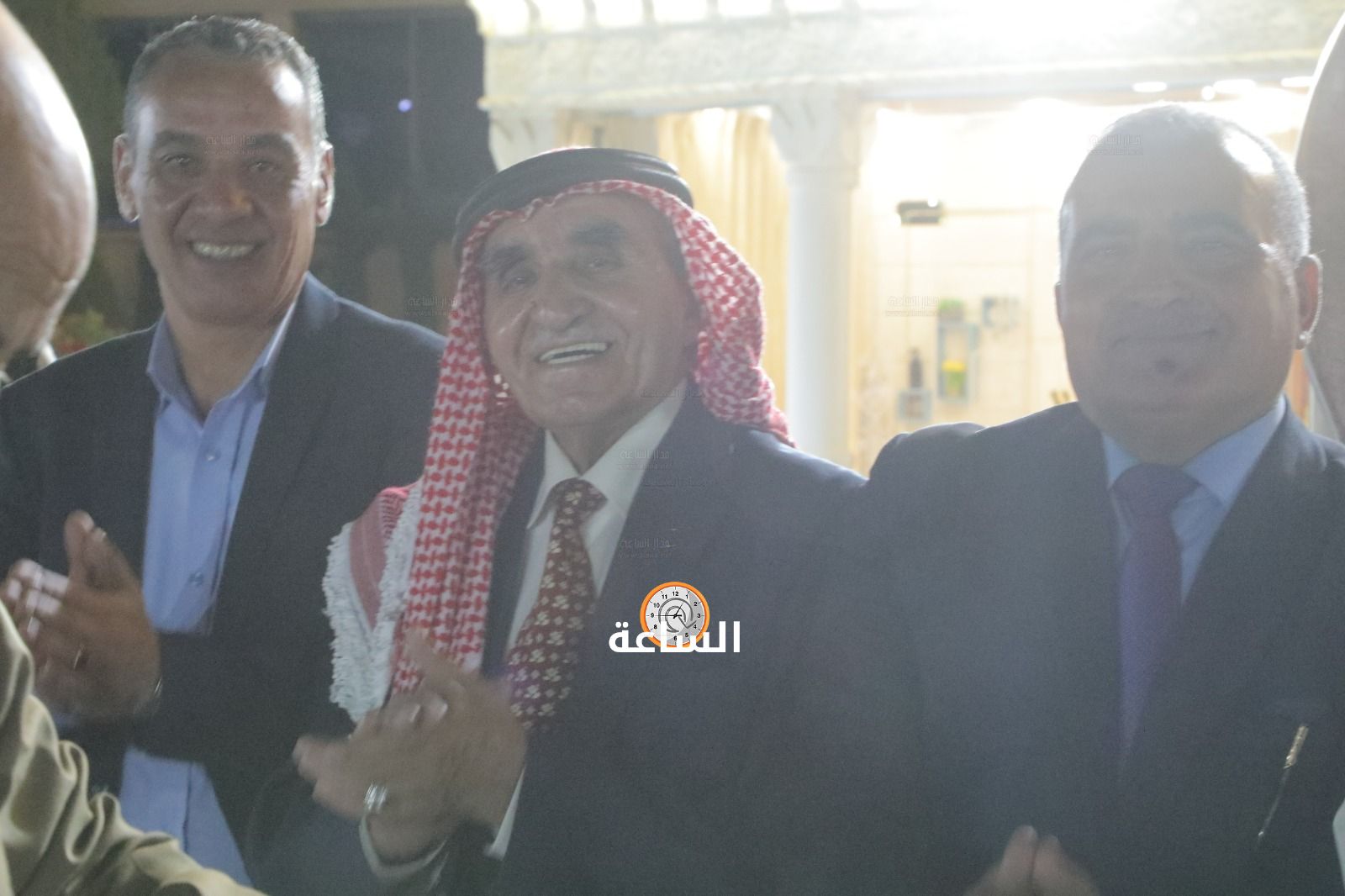 Madar Al-Saa Images 0.9240152693496753