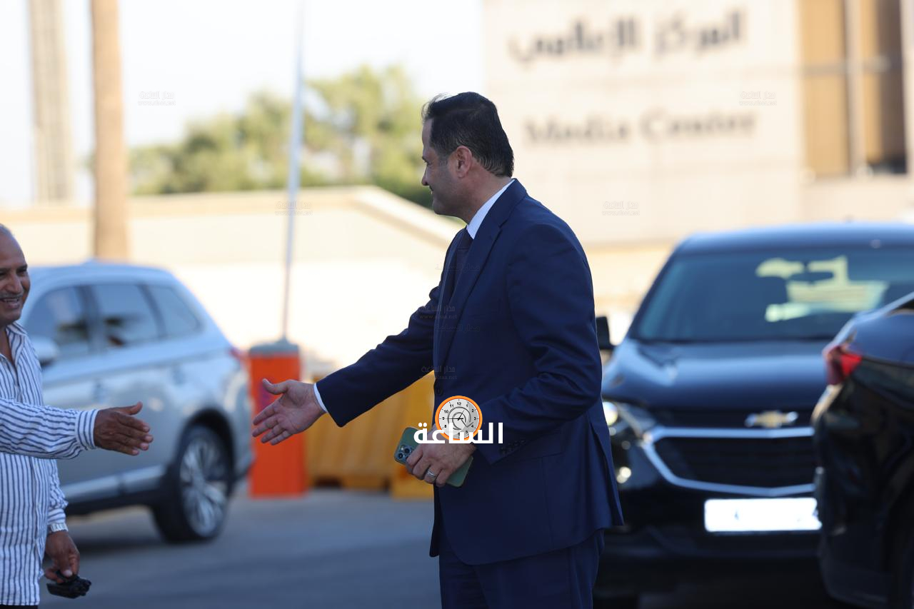 Madar Al-Saa Images 0.010069978261985524