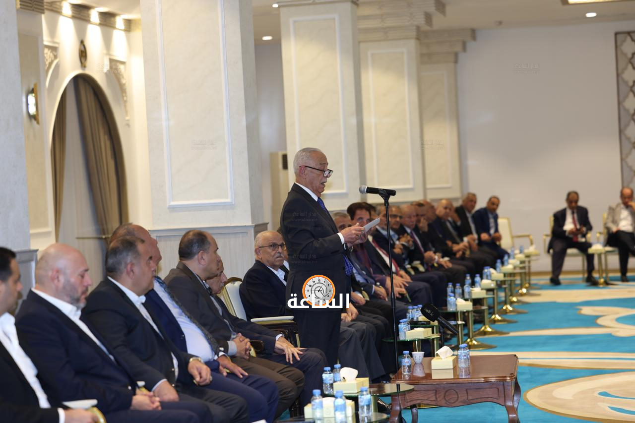 Madar Al-Saa Images 0.017326525821666605