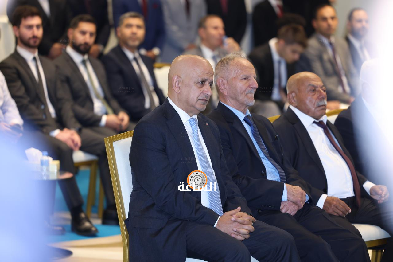 Madar Al-Saa Images 0.9684456564405448