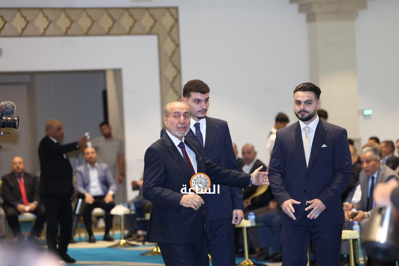 Madar Al-Saa Images 0.5844927376057488