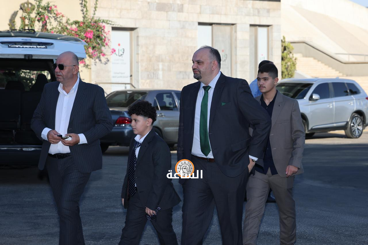 Madar Al-Saa Images 0.03084776328979877