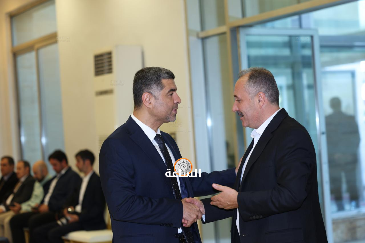 Madar Al-Saa Images 0.3102351551792417
