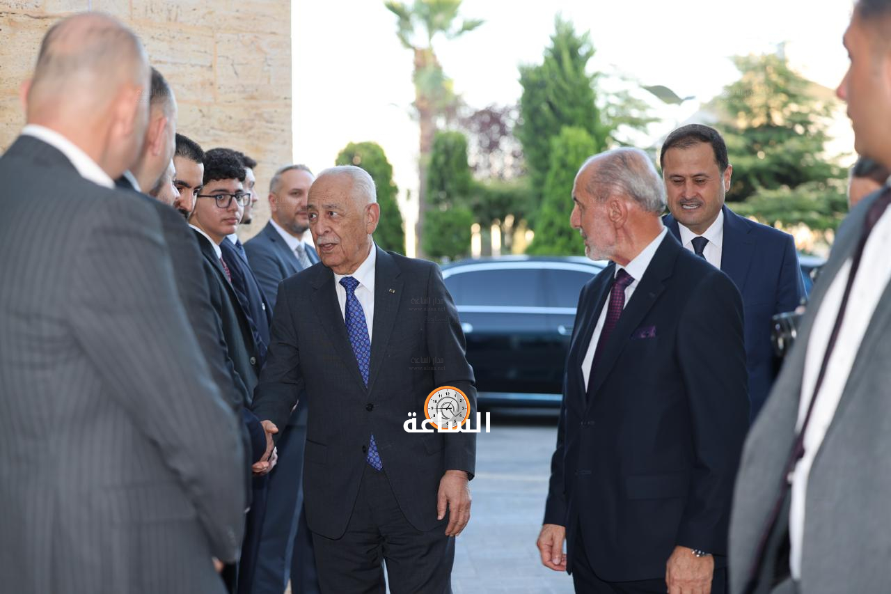 Madar Al-Saa Images 0.5242645252669779